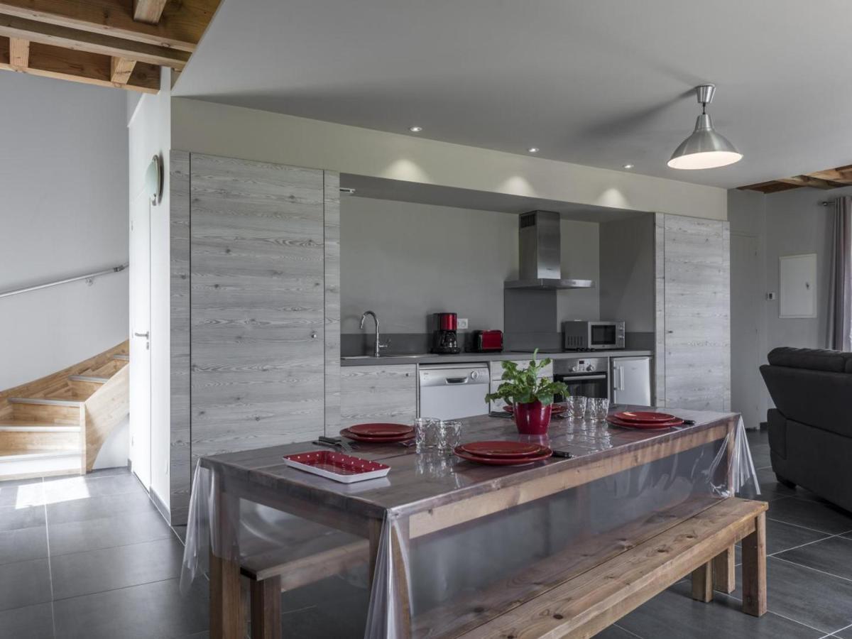 Gite Renove Avec Terrasse, Poele A Bois Et Wifi A Chapeau - Fr-1-489-79 Exterior photo