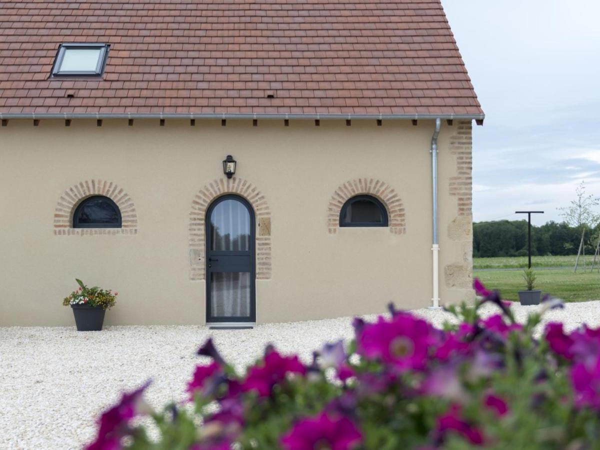 Gite Renove Avec Terrasse, Poele A Bois Et Wifi A Chapeau - Fr-1-489-79 Exterior photo